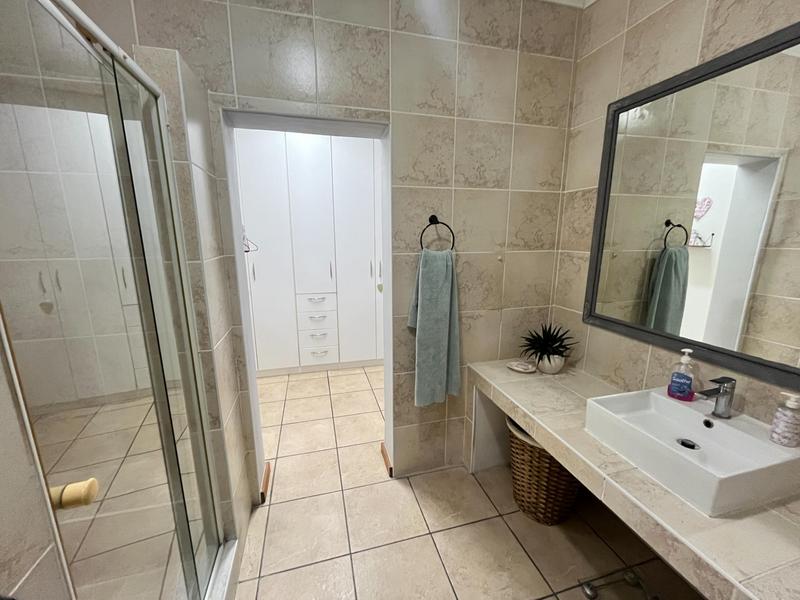 3 Bedroom Property for Sale in Dwarskersbos Western Cape